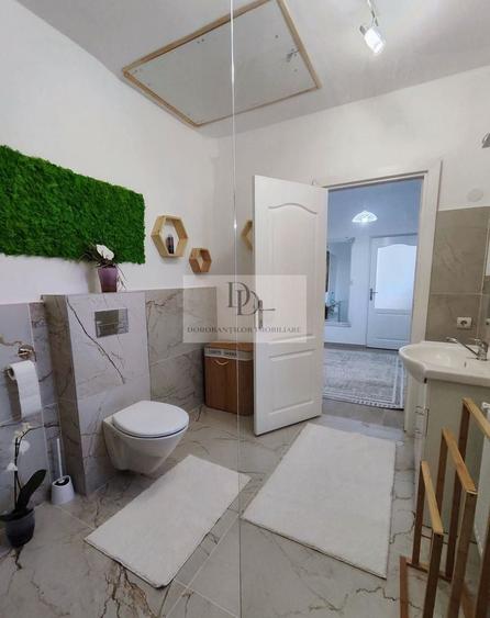 Casă individuală cu 3 camere cu Canalizare în Dâmbul Rotund