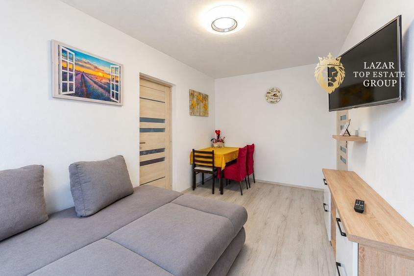 Apartament cu 3 camere semidecomandat, mobilat în Intim