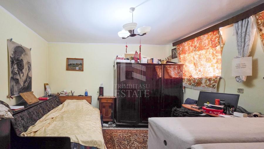 Apartament cu 3 camere decomandat, mobilat în Dacia