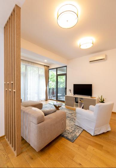 Apartament cu 3 camere, mobilat în Herăstrău
