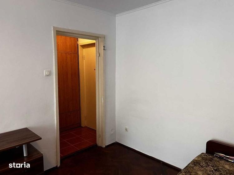 Garsonieră decomandată în Semicentral