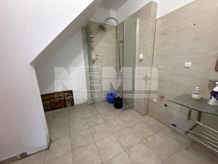 Casă individuală cu 4 camere cu Canalizare în Mitocu Dragomirnei