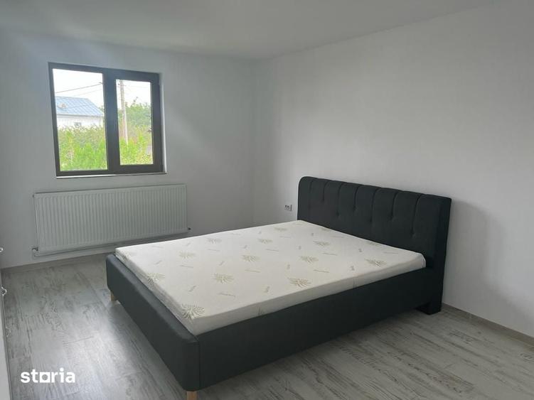 Casă cu 4 camere cu Teren 250 Mp în Ulmi