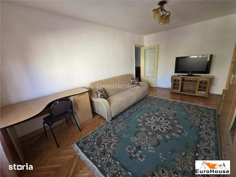 Apartament cu 3 camere de inchiriat in Alba Iulia Cetate