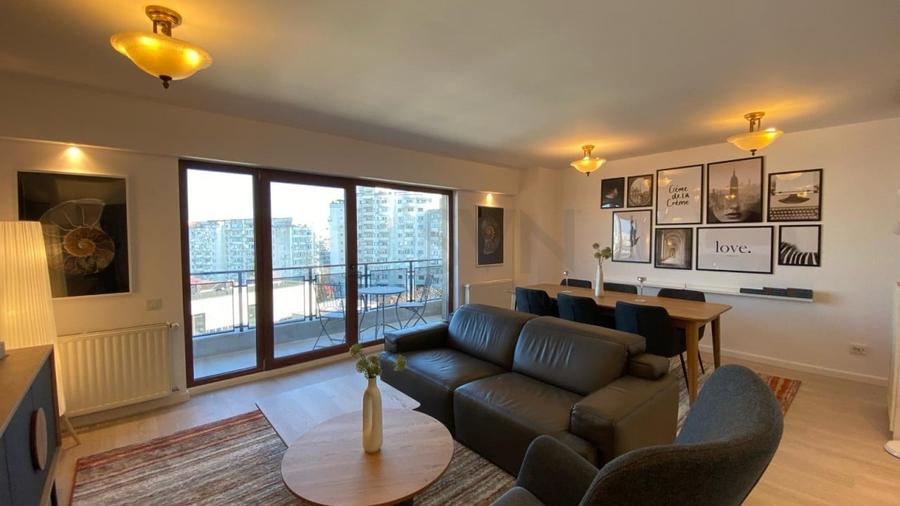 Apartament cu 4 camere semidecomandat, mobilat în Alba Iulia