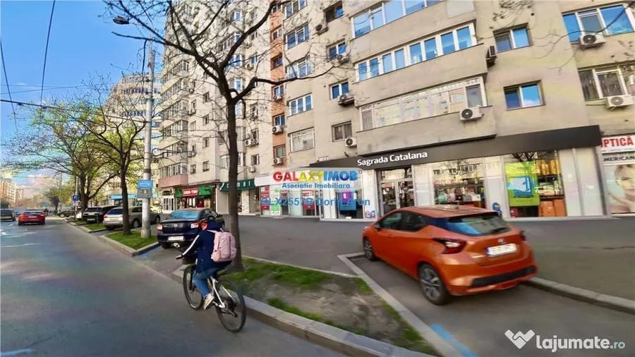 Spațiu comercial, de 120 mp, în Central