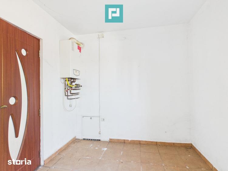 Casă cu 6 camere cu Canalizare în Șega