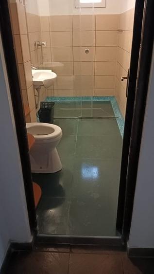 Garsonieră decomandată, mobilată în Tei