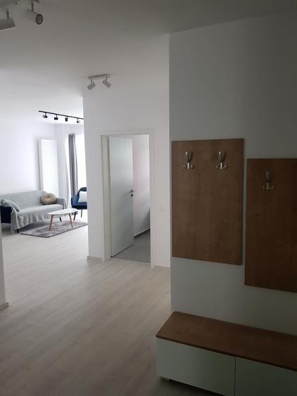 Apartament cu 2 camere semidecomandat în Bună Ziua