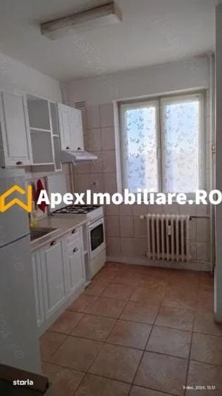 Apartament cu 2 camere semidecomandat în Cantemir