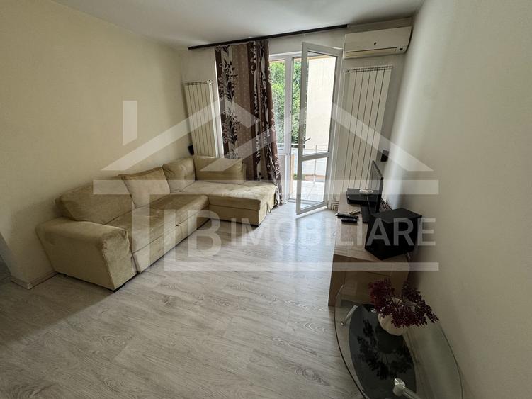 Apartament cu 2 camere decomandat în 7 Noiembrie