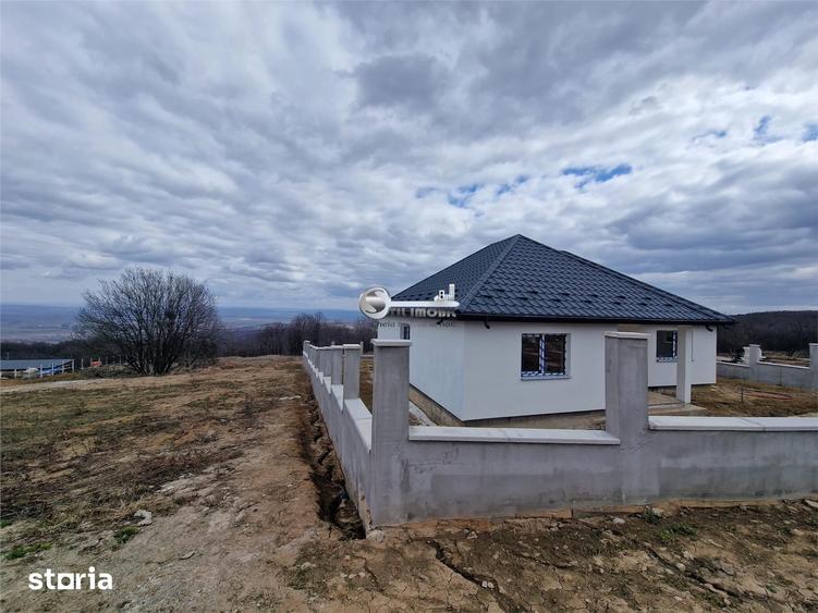 Casa de vanzare I Paun, Barnova I 4 camere, 2 bai I 500 mp teren - 8
