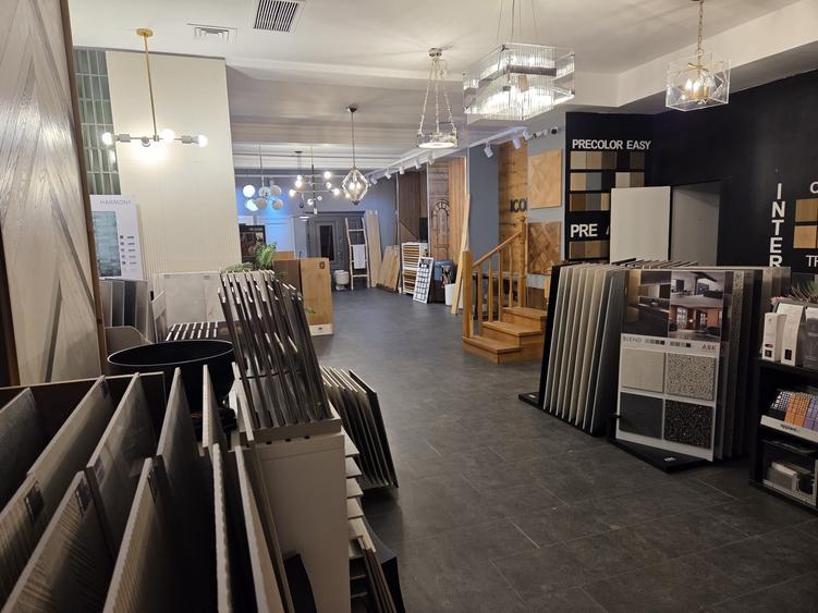 Spațiu comercial, de 255 mp, în Banu Manta