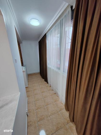 Apartament cu 2 camere decomandat în George Enescu