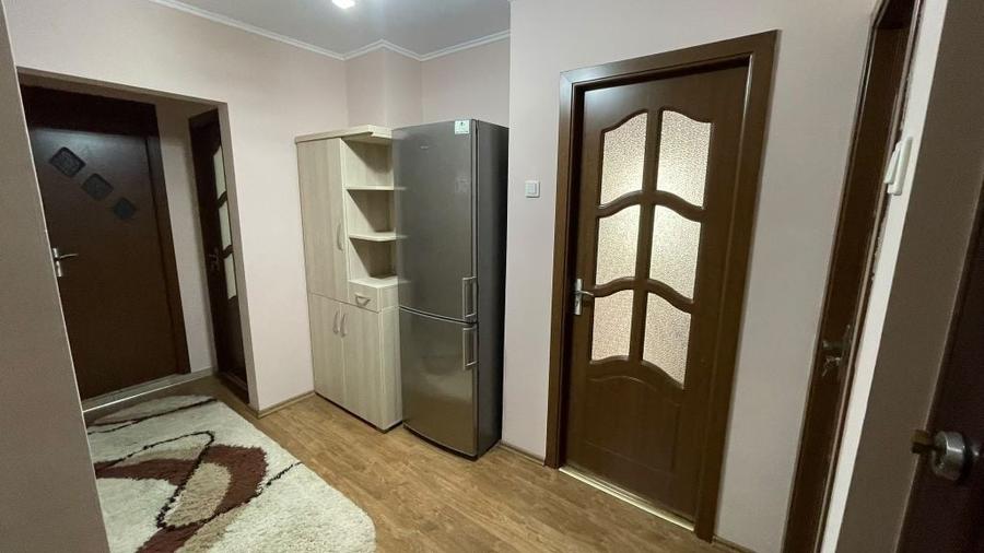 Apartament cu 2 camere decomandat în Rogerius