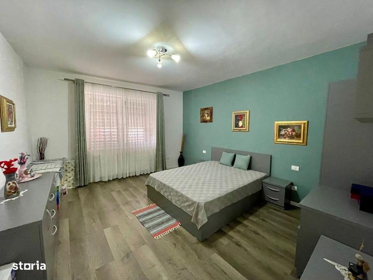 Casă cu 4 camere în Șinca