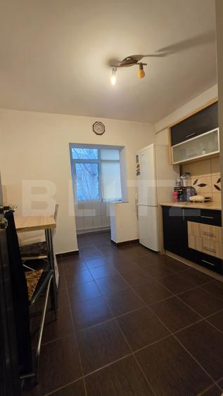 Apartament 3 camere, Decomandat, zona Soarelui - 4