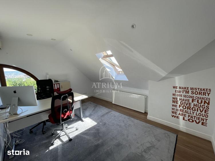 Casă cu 7 camere cu Teren 240 Mp în Feleacu