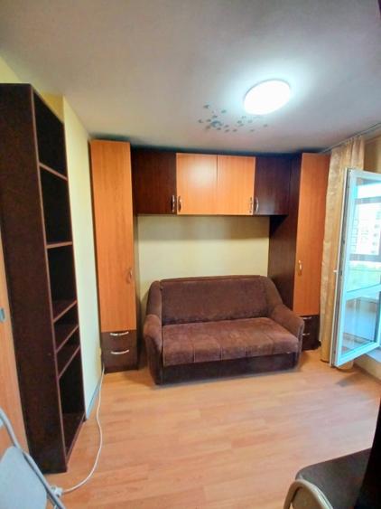 Apartament cu 2 camere nedecomandat în Tătărași