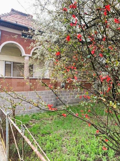 Casă individuală cu 3 camere cu Canalizare în Tureni