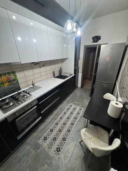 Apartament cu 2 camere decomandat în Dobroești
