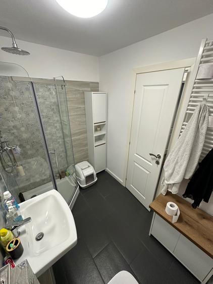 Apartament cu 2 camere decomandat în Veteranilor