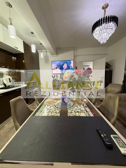 Apartament cu 2 camere decomandat în Apărătorii Patriei