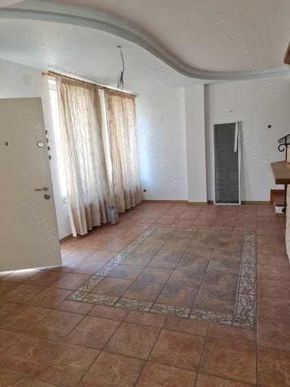 Casă în Calea Galați