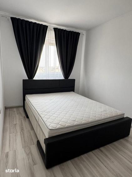 Apartament cu 3 camere decomandat în Sud