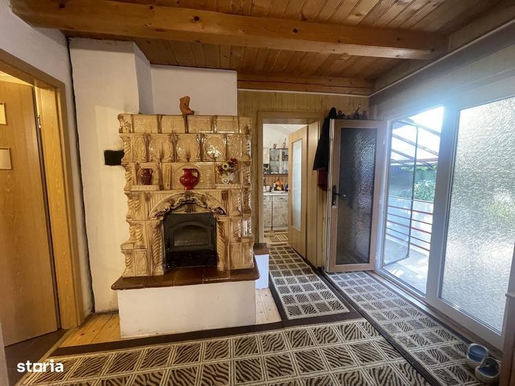 Casă cu 4 camere decomandat cu Teren 650 Mp în Central