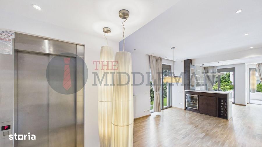 Casă cu 5 camere cu Piscina în Băneasa