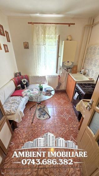 Apartament cu 2 camere semidecomandat, mobilat în Central
