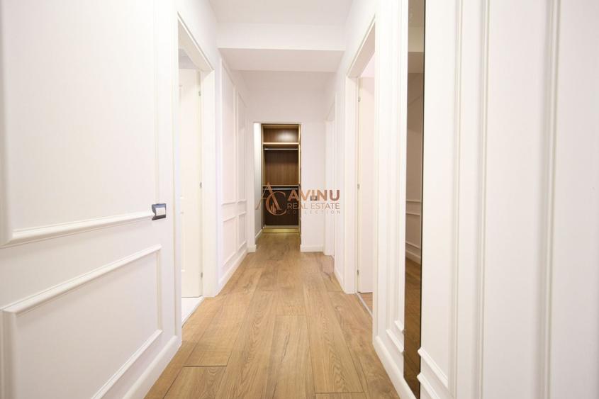 Apartament cu 4 camere în Sud-Vest