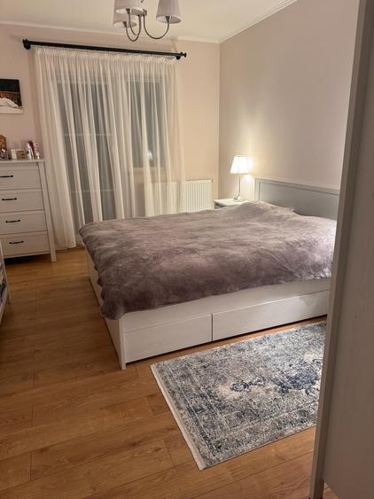 Apartament cu 3 camere semidecomandat în Dosu Bricii