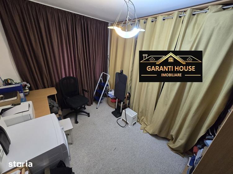 Apartament cu 4 camere decomandat în Gării