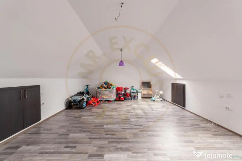 Casă cu 5 camere cu Teren 250 Mp în Ștefănești