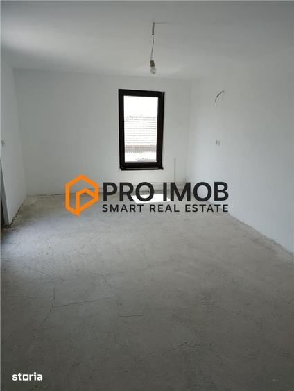 Casă cu 4 camere decomandat cu Teren 625 Mp în Mărăcineni