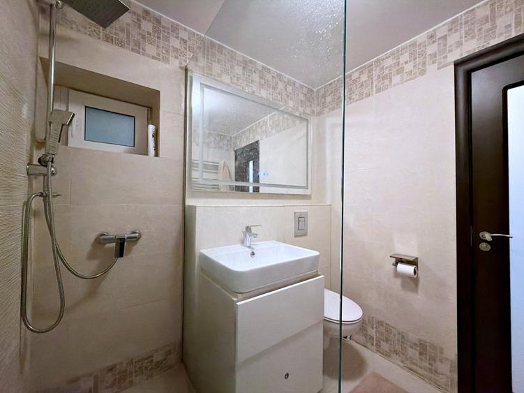 Apartament cu 3 camere decomandat, mobilat în Turda
