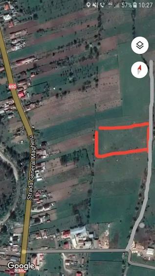 Teren de 4750 mp, în Central