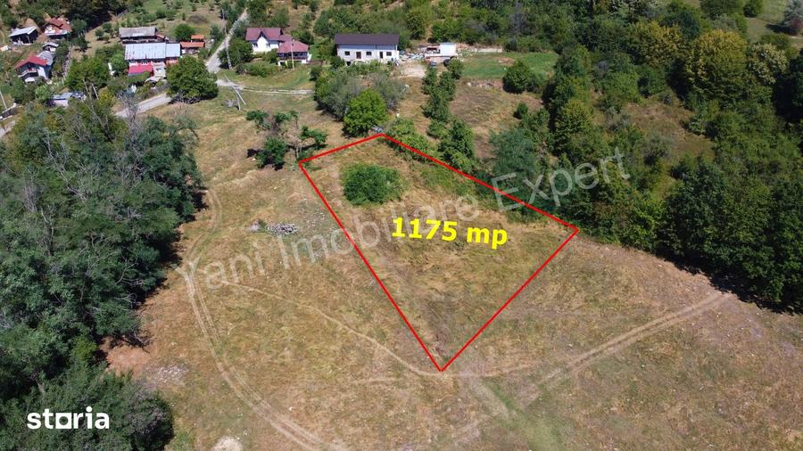 Teren de 1175 mp, în Central