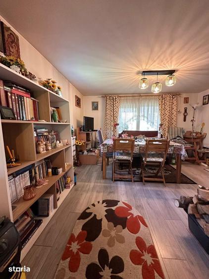 De vanzare casa ?i teren cu suprafata de 13.000mp, 52.000 euro - 1