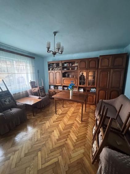 Casă individuală cu 3 camere cu Canalizare în Târgu Lăpuș