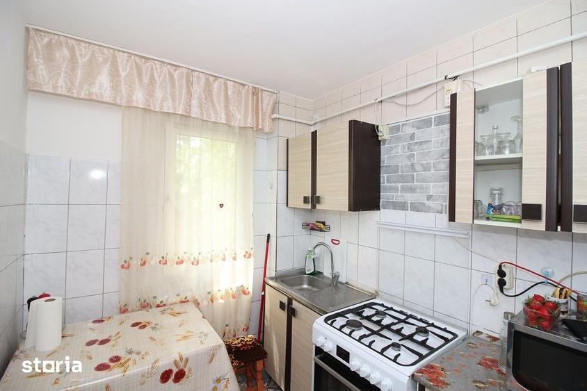 Apartament cu 2 camere semidecomandat în Cornișa