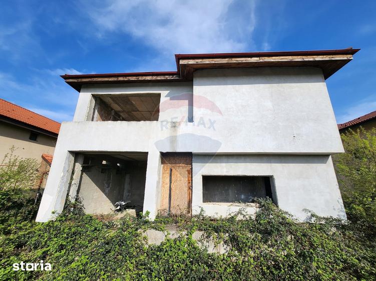 Casă cu 5 camere cu Teren 406 Mp în Nord