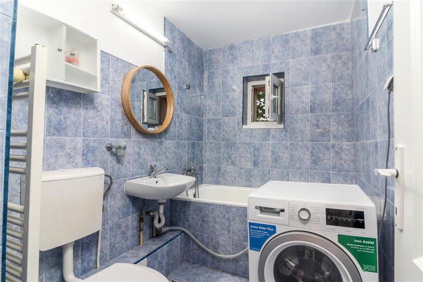 Apartament cu 4 camere decomandat în Gheorgheni