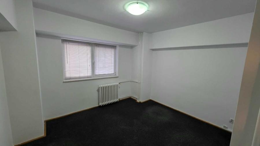 Apartament cu 3 camere decomandat în Unirii