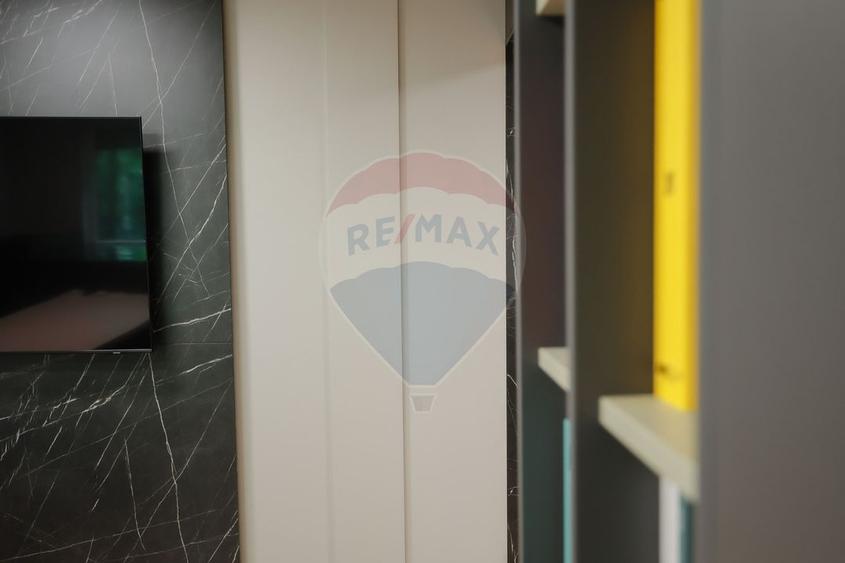 Apartament cu 2 camere decomandat în Rogerius