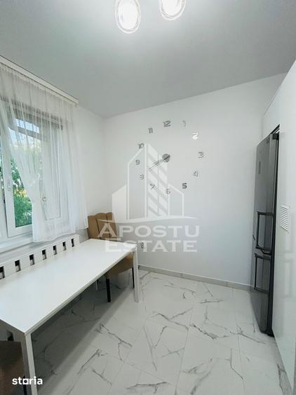 Apartament cu 2 camere, mobilat în Ghiroda