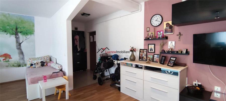 Apartament cu 2 camere, 58 mp plus balcon 8 mp, parcare cu Cf. Zona Eroilor. Pos - 4