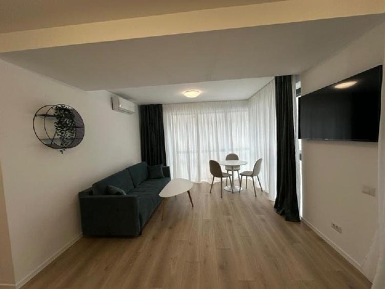 Apartament cu 2 camere decomandat, mobilat în Decebal